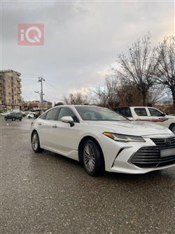 تويوتا أفالون